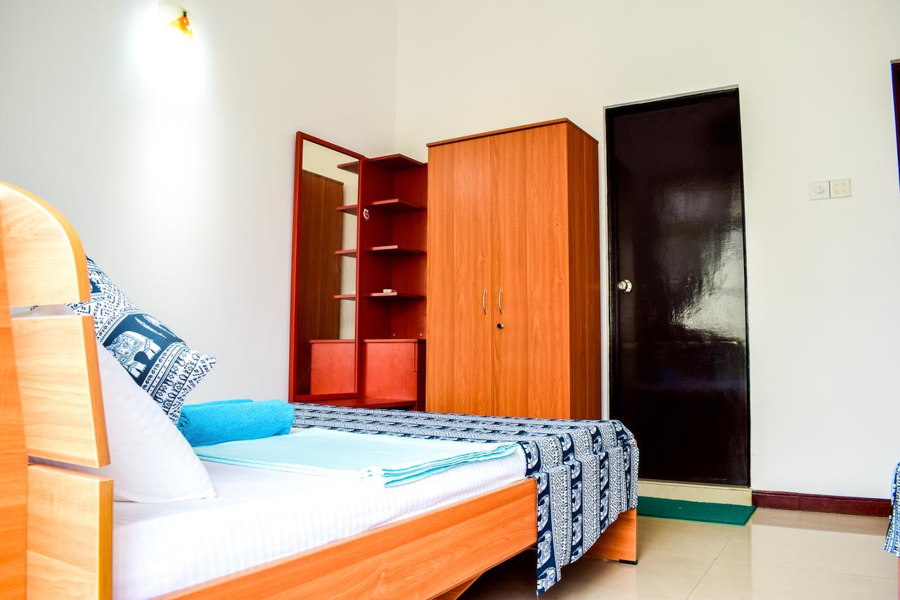 Port View Hostel Colombo Exteriör bild